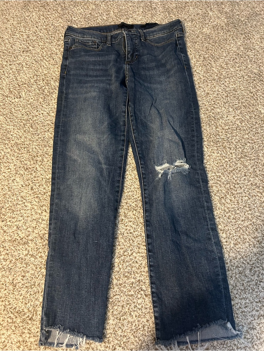 Banana Republic Dark Blue Straight-Leg Jeans with Distressed Knee